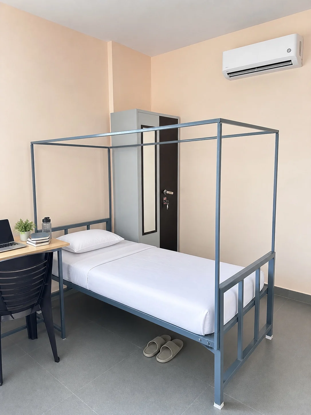 Furnished double sharing room with air conditioning